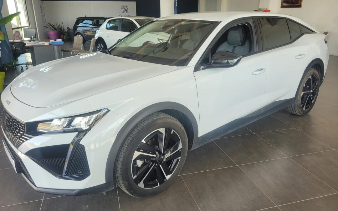 Peugeot 408 Allure Pack